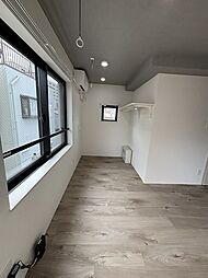 ブルーフェザーマンション 4階ワンルームのリビング/ダイニング