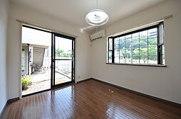 グリーンウッド1 1階1Kのリビング/ダイニング