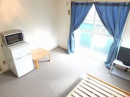 レオパレスブルースカイ 1階1Kのリビング/ダイニング