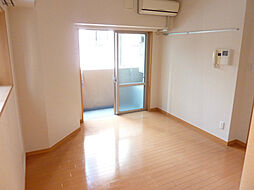 スカイコート日本橋第5 4階1Kのリビング/ダイニング