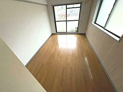 ランドフォレストM新百合ヶ丘 3階1Kのリビング/ダイニング