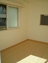 ル・プティ・ニ弦巻 2階1LDKのリビング/ダイニング