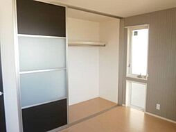 ドルチェヴィータ 2階1LDKのリビング/ダイニング