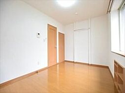 Ensoleille 1階1Kのリビング/ダイニング