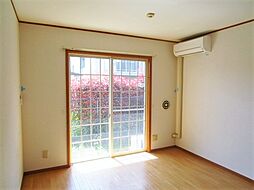 小田急小田原線 相模大野駅 徒歩12分の賃貸アパート 2階1Kのリビング/ダイニング