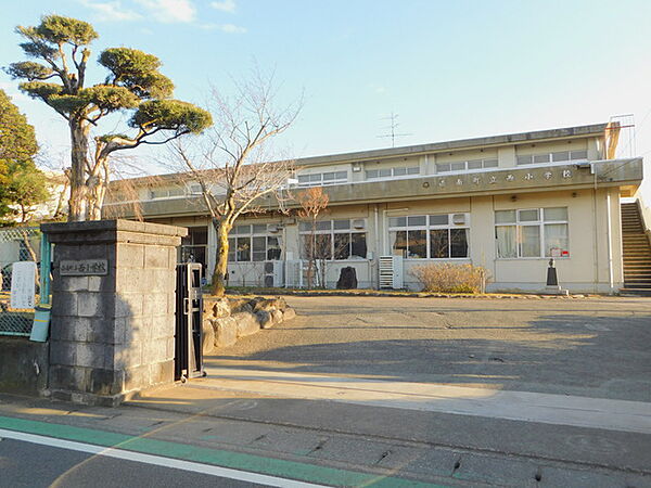 画像9:函南町立西小学校 969m