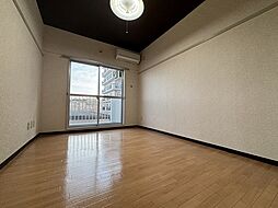 アヴァンセ南大沢 406 4階1Kのリビング/ダイニング