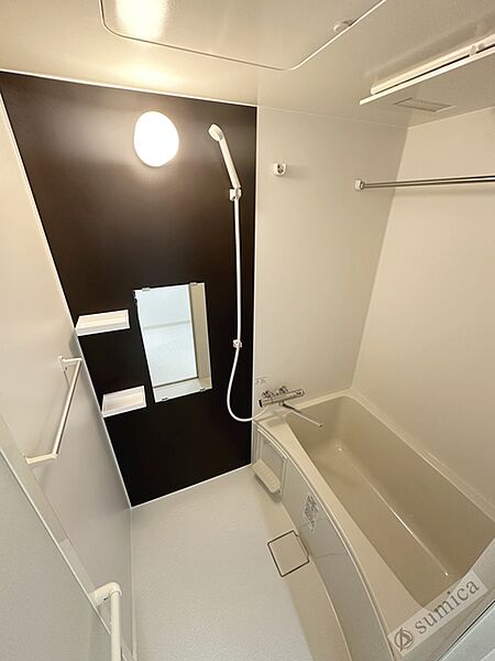 画像21:浴室暖房乾燥機付きバスルームです♪