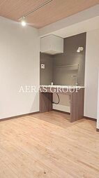 The River Side AOTO 2階ワンルームのリビング/ダイニング