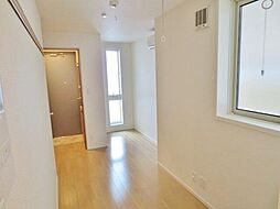 クロックワーク西早稲田 1階ワンルームのリビング/ダイニング