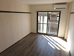 プレミアム 2階1Kのリビング/ダイニング