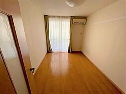 レオパレス彩 4階1Kのリビング/ダイニング