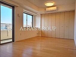 河田町ガーデン4号棟 4階1LDKのリビング/ダイニング