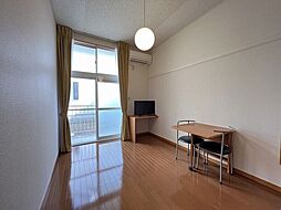 レオパレス正楓 1階1Kのリビング/ダイニング