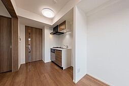 アーバンパーク東六郷II 4階1DKのリビング/ダイニング