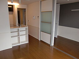 ラ・プランタン北野 2階1LDKのリビング/ダイニング