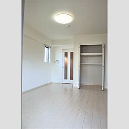 JR福知山線 伊丹駅 徒歩17分の賃貸マンション 1階1Kのリビング/ダイニング