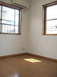 パピヨン相生 203 2階1Kのリビング/ダイニング