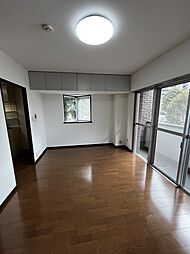 Ｔｓｇａｒｄｅｎ稲城 122 1階1Kのリビング/ダイニング