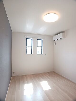 ネオモカール_内装_3