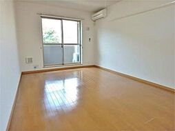 ブライトレジデンス 203 2階1Kのリビング/ダイニング