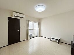 クレイノグリーンヒルズII 2階1Kのリビング/ダイニング