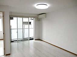 アーク相模原レジデンス 2階3LDKのリビング/ダイニング