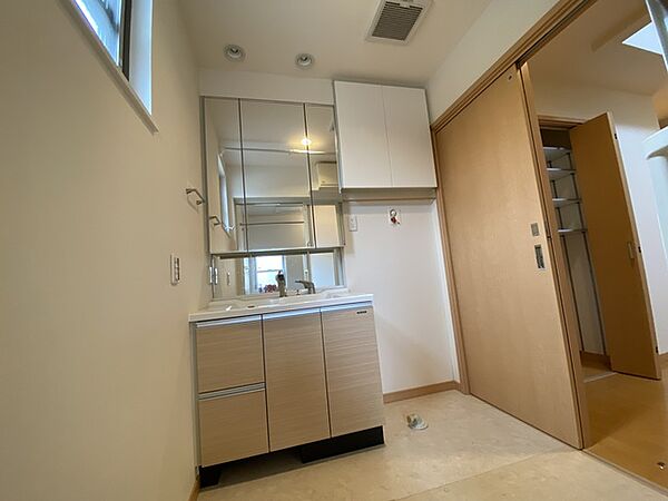 detached 東京都町田市薬師台２丁目35

地図を見る