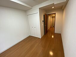 JR総武線 西船橋駅 徒歩5分の賃貸マンション 地下4階1Kのリビング/ダイニング