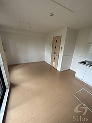 花のワルツ嵯峨 1階1LDKのリビング/ダイニング