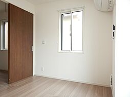 コンフォート北綾瀬 1階1LDKのリビング/ダイニング