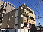 石津川駅より徒歩6分 3階 築10年11ヶ月の賃貸物件