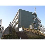 田奈駅より徒歩6分 地下1階 築20年3ヶ月の賃貸物件