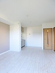 ピーチハイツ上町 3階2DKのリビング/ダイニング