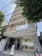 北野白梅町駅より徒歩14分 築18年 9階建の賃貸物件