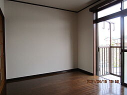 JR横浜線 長津田駅 徒歩8分の賃貸アパート 2階1Kのリビング/ダイニング