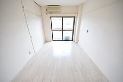 グリーンパレスIZUMI 205 2階1DKのリビング/ダイニング