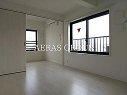 ウェルスクエアイズム明大前 401 4階2LDKのリビング/ダイニング