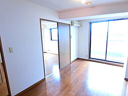 Ever Grace 4階1DKのリビング/ダイニング