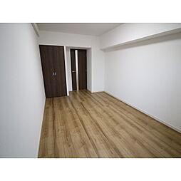 東武伊勢崎線 西新井駅 徒歩5分の賃貸マンション 7階1Kのリビング/ダイニング