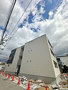 和泉府中駅より徒歩9分 2階 新築の賃貸物件