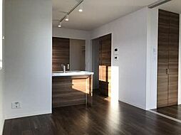 シャルム　II 102 1階1LDKのリビング/ダイニング