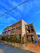 鶴原駅より徒歩3分 3階 築18年8ヶ月の賃貸物件