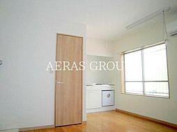 美岳荘 1階ワンルームのリビング/ダイニング