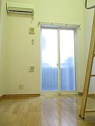 チェリーブラッサム 1階ワンルームのリビング/ダイニング