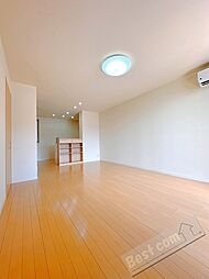 シャーメゾンロイヤルヒルズIV 2階2LDKのリビング/ダイニング