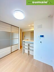 D-grace秋月 2階1LDKのリビング/ダイニング