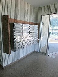11 / 22