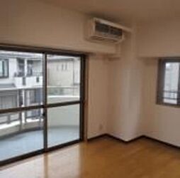 サル・ドュ・セジュール 3階1Kのリビング/ダイニング