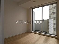 アーバンフラッツ池袋プレミアム 23階1LDKのリビング/ダイニング